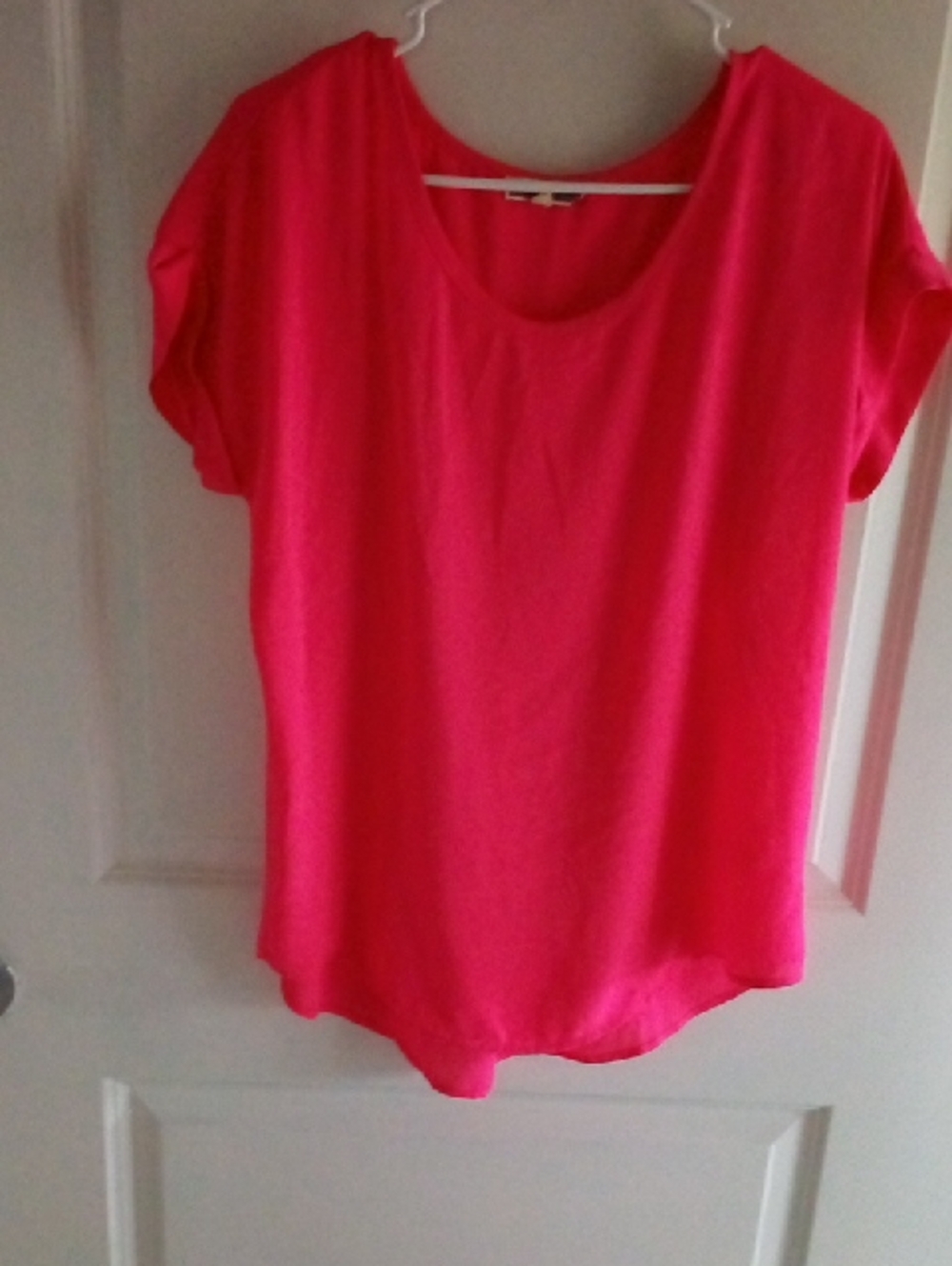 Pleione Scoop Neck Short Sleeve Top - Hot Pink